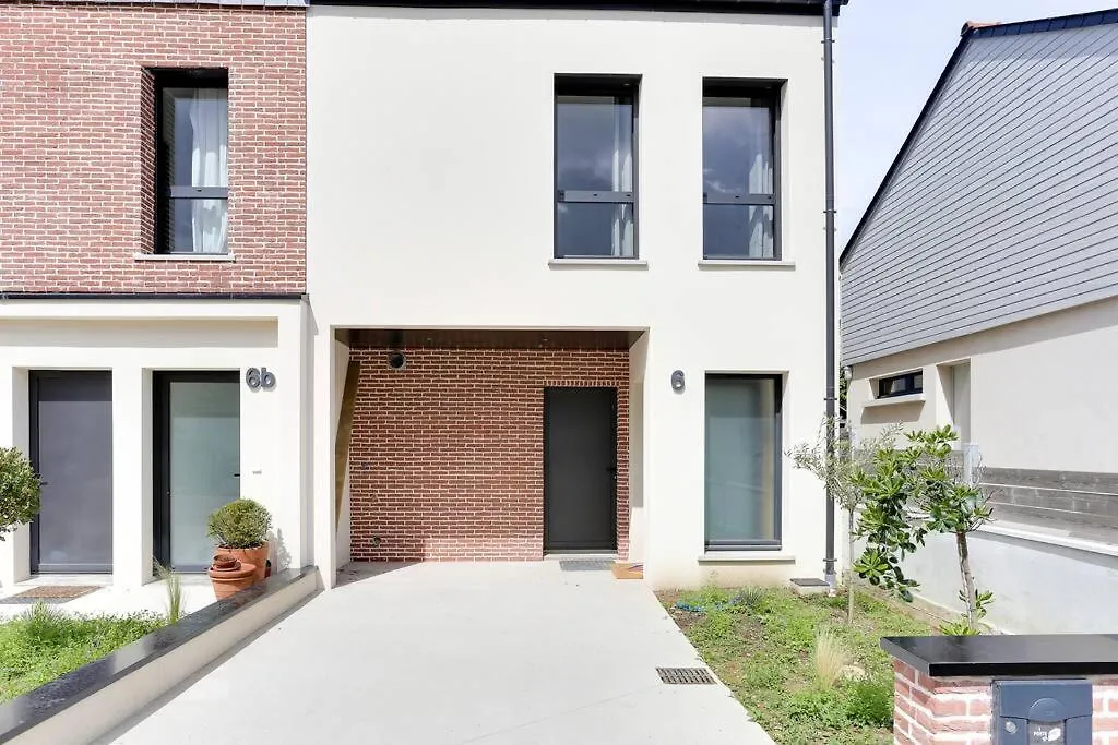 Maison Joseph - Suite 1 Saint-Jacques-de-la-Lande 0*,  France